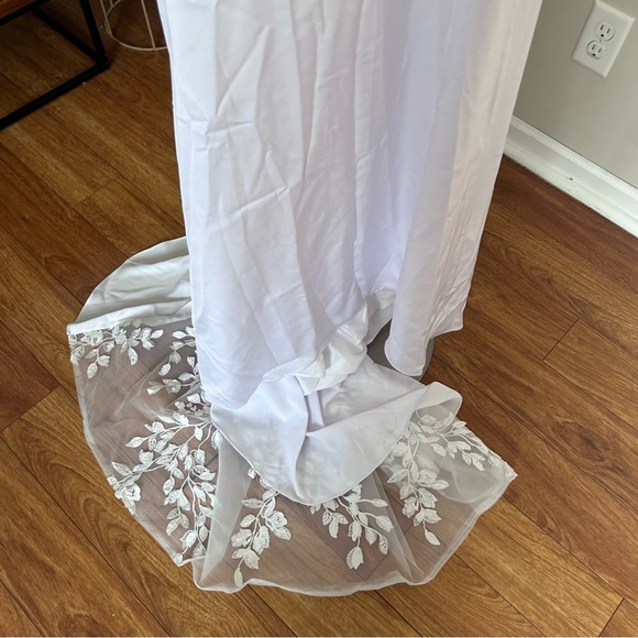 Mingda’s wedding gown new with tag cup 34 A-B - Picture 7 of 13